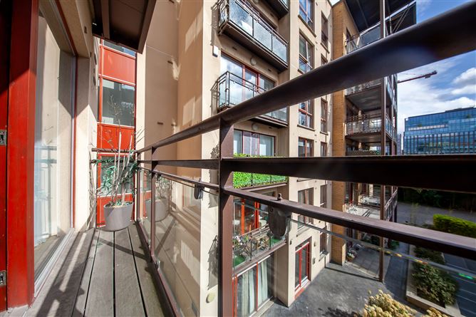 Photo 22 of 28 — Apt 273 Block E Castleforbes Square, IFSC, Dublin 1