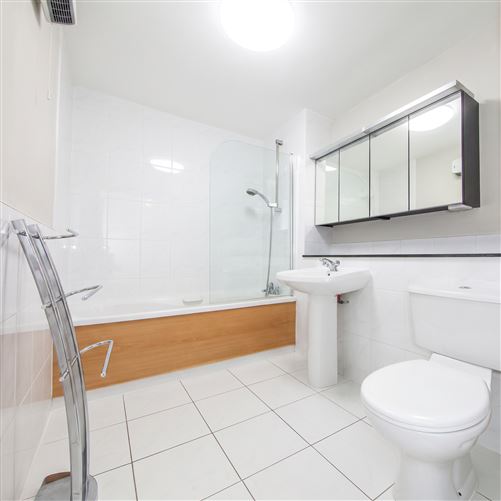 Photo 11 of 28 — Apt 273 Block E Castleforbes Square, IFSC, Dublin 1