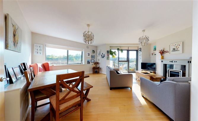 Apt, 32 West Courtyard, Tullyvale, Cabinteely, Dublin 18
