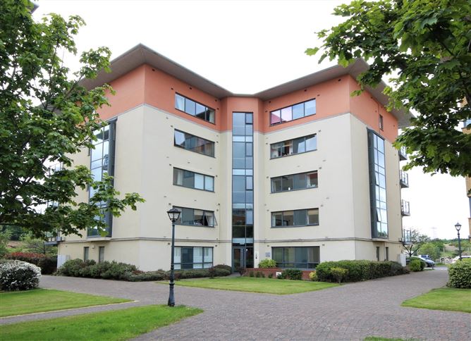 Apt, 32 West Courtyard, Tullyvale, Cabinteely, Dublin 18