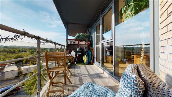 Apt, 32 West Courtyard, Tullyvale, Cabinteely, Dublin 18