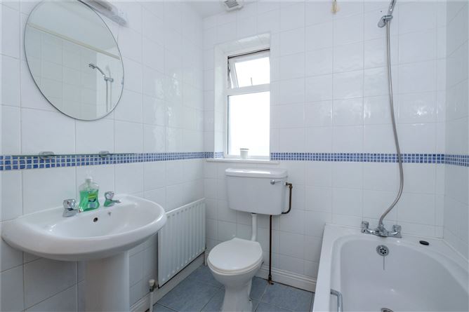 24 Abbeyfields, Loughrea, Co. Galway