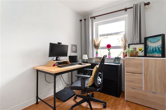 15 Bective Square, Phibsborough Road, Phibsborough, Dublin 7