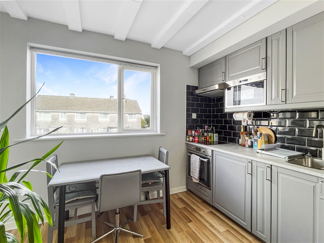 7 Montrose House Whitestrand Park, Salthill, Galway