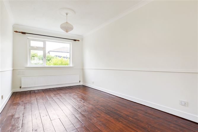 24 Bayview Drive, Killiney, Co. Dublin