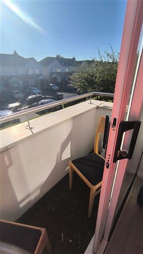 3 Linnetsfields Close, Clonee, Dublin