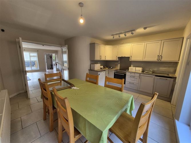 5 Leinster Court, Maynooth, County Kildare