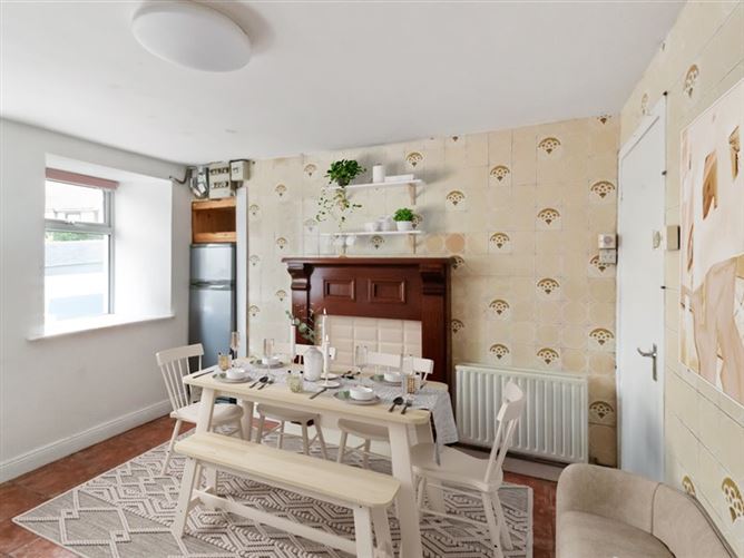 4 Bogbere Street, Ennistymon, Clare