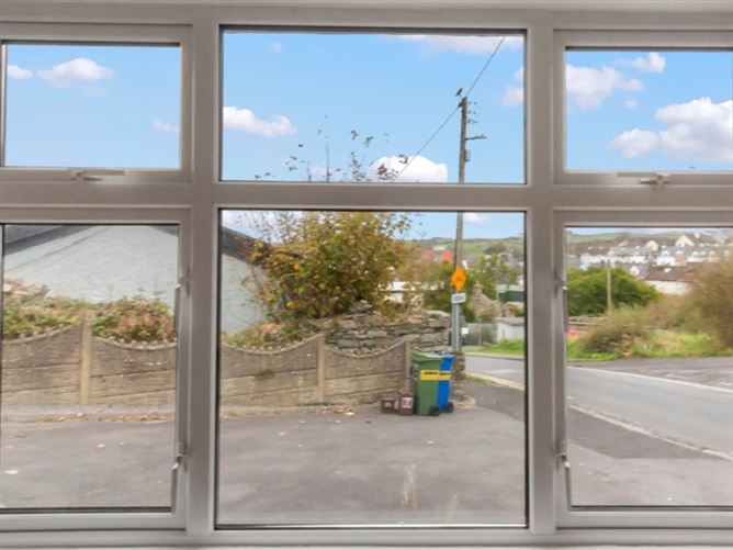 4 Bogbere Street, Ennistymon, Clare