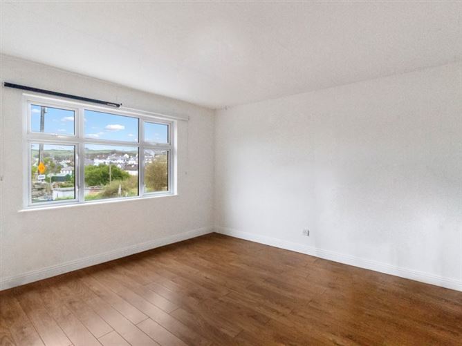 4 Bogbere Street, Ennistymon, Clare