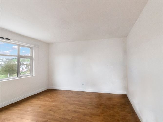 4 Bogbere Street, Ennistymon, Clare