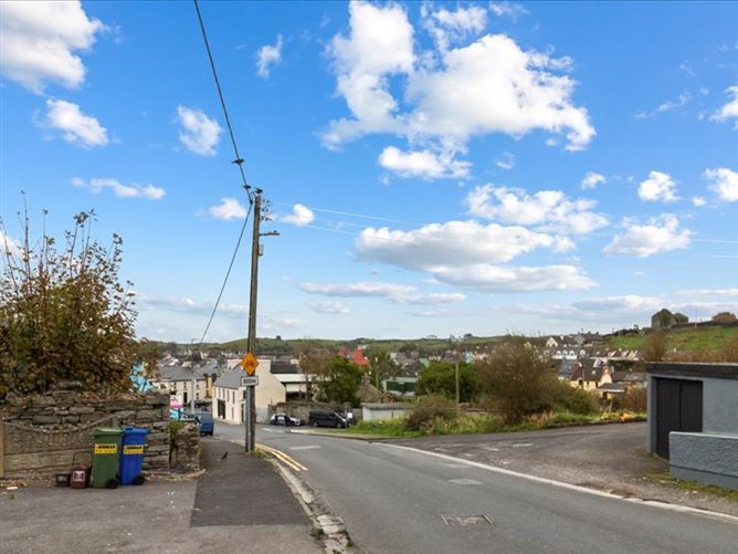 4 Bogbere Street, Ennistymon, Clare