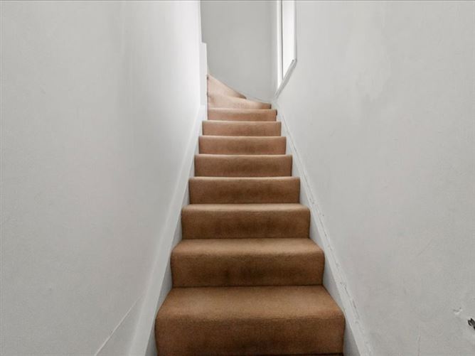 4 Bogbere Street, Ennistymon, Clare