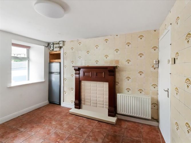 4 Bogbere Street, Ennistymon, Clare