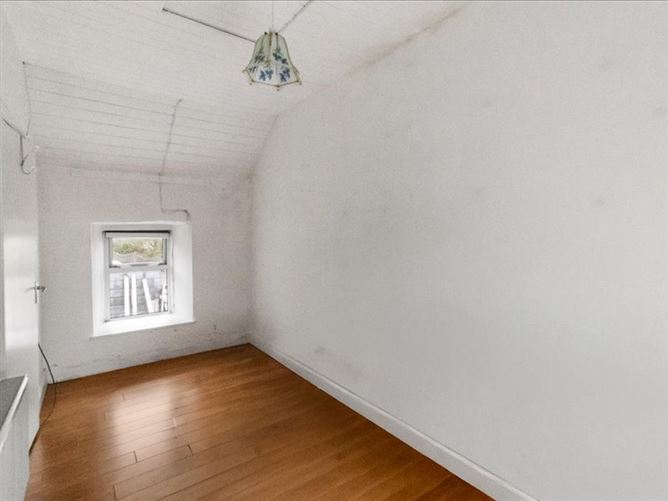 4 Bogbere Street, Ennistymon, Clare