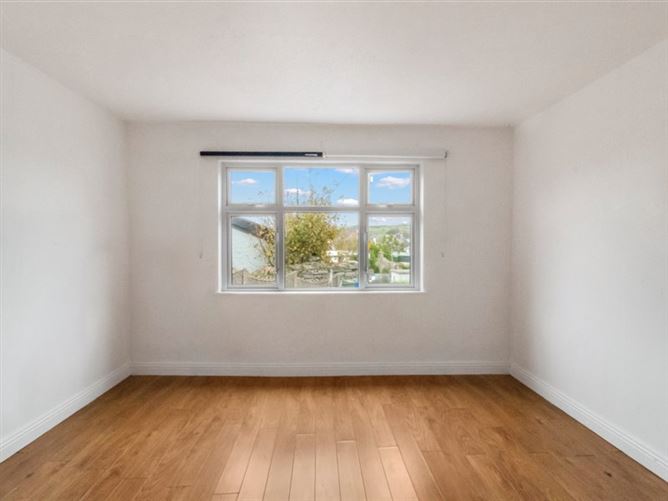 4 Bogbere Street, Ennistymon, Clare