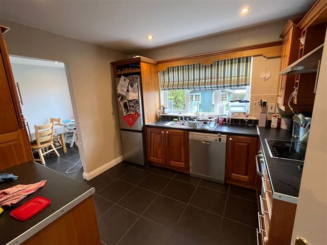 17 The Lawn, Priory Court, Watergrasshill, Cork