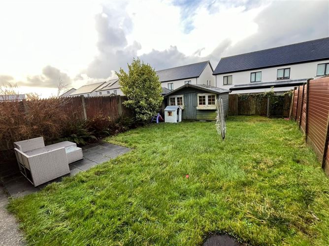 17 The Lawn, Priory Court, Watergrasshill, Cork