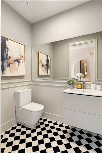 https://photos-a.propertyimages.ie/media/4/0/1/5008104/82290791-dc97-4ac6-805d-0104650ef345_l.jpeg