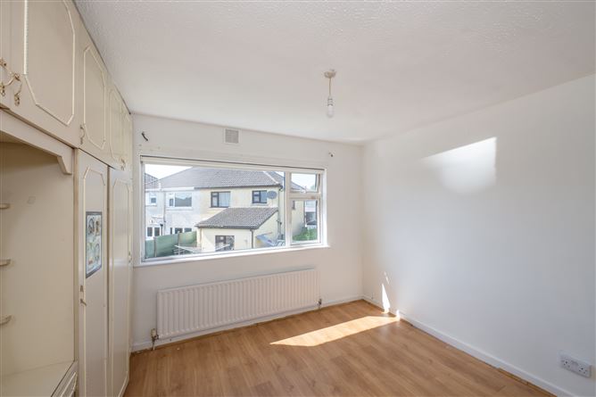 Photo 18 of 24 — 17 Donscourt, Bishopstown, Cork