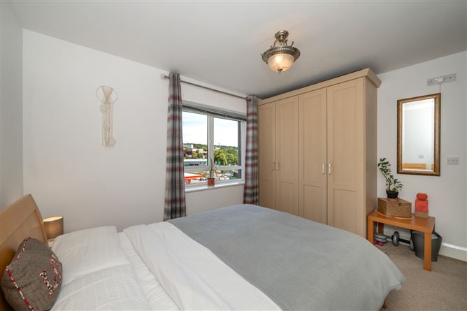 Photo 7 of 13 — 107 Brideholm, Commons Road, Blackpool, Cork