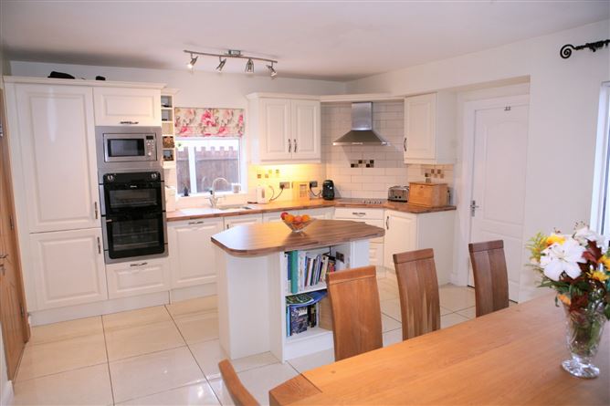 17 Allendale Drive, Clonsilla, Dublin 15
