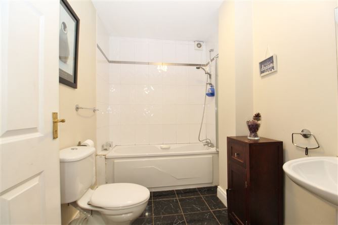 1 Annfield View, Castleknock, Dublin 15
