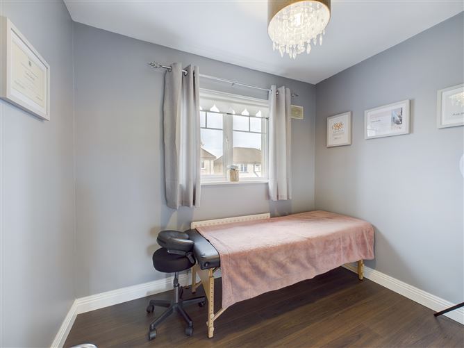 64 Feltham Hall, Carlow Town, Carlow