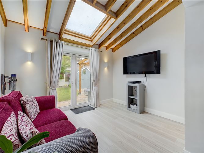 64 Feltham Hall, Carlow Town, Carlow