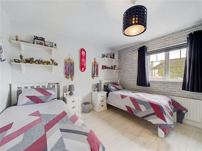 64 Feltham Hall, Carlow Town, Carlow