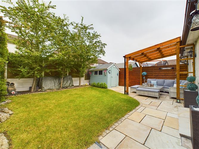 64 Feltham Hall, Carlow Town, Carlow