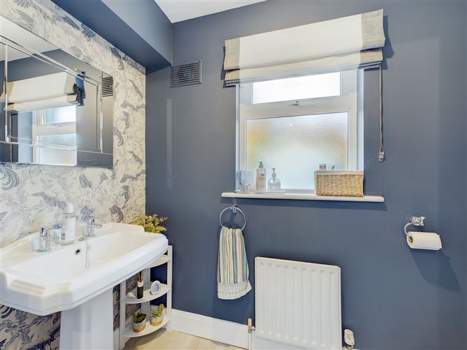 64 Feltham Hall, Carlow Town, Carlow
