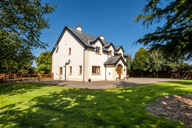 Shanvalley Lodge, Shanvalley, Stoneyisland, Portumna, Co. Galway