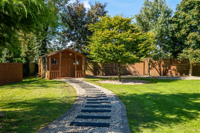 Shanvalley Lodge, Shanvalley, Stoneyisland, Portumna, Co. Galway