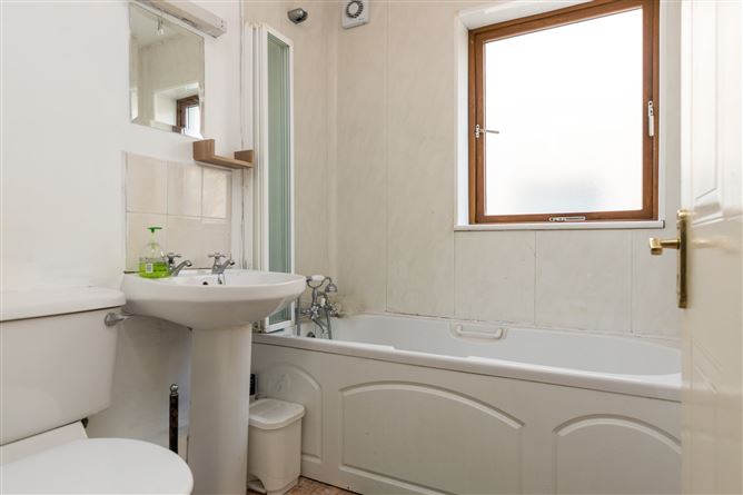 116 Clonattin Village, Gorey, Co. Wexford