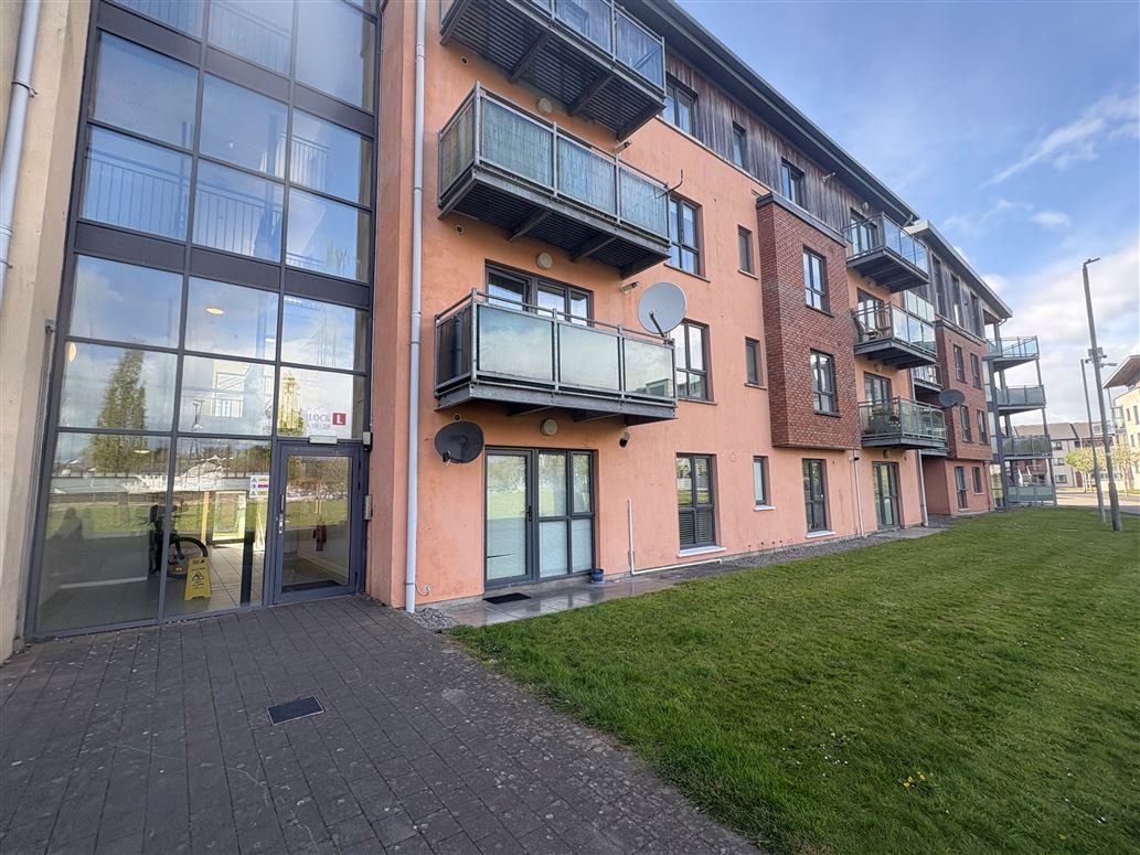 APARTMENT 200, BLOCK L, BRU NA SIONNA, Shannon, Clare