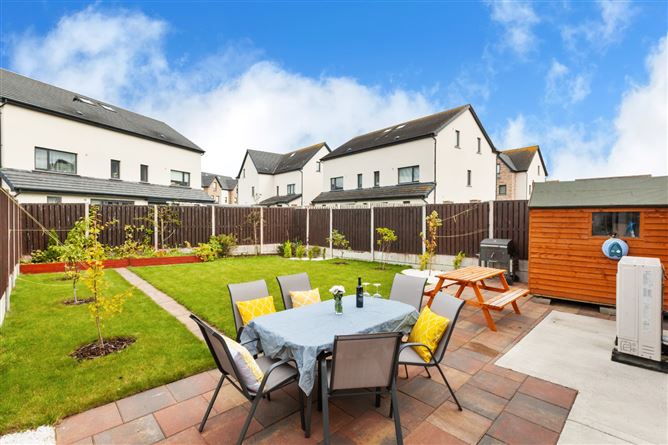 18 The Avenue, Bellingsmore, Hollystown, Dublin 15
