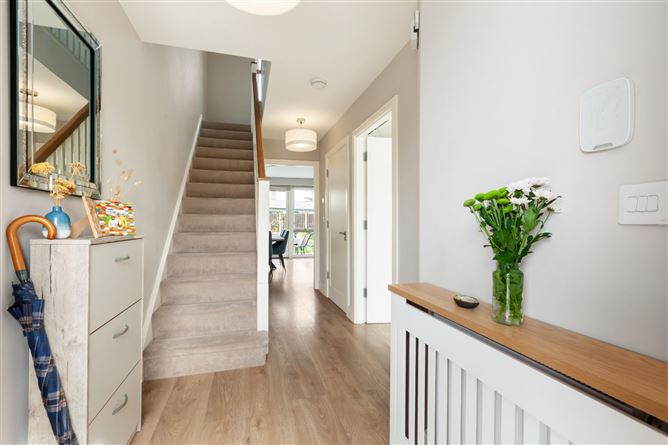 18 The Avenue, Bellingsmore, Hollystown, Dublin 15