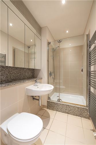 54 Hill Of Down, Spencer Dock, Dublin 1