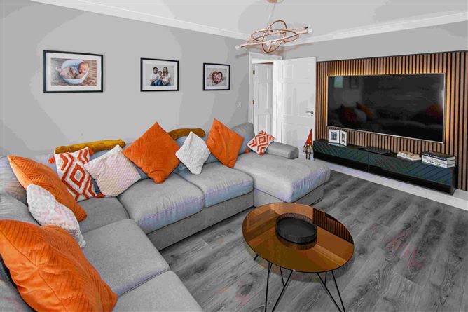 12 Manor Brook, Ballyhaunis, Mayo