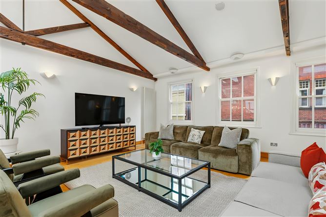 Kensington Light,London,Greater London,United Kingdom