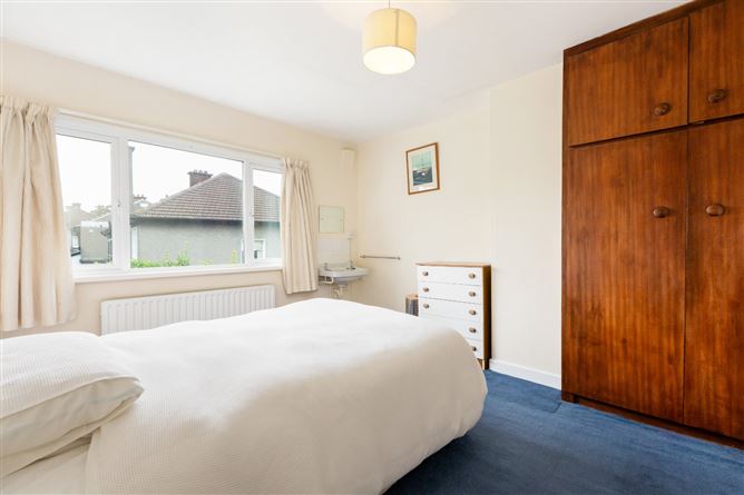 52 Windsor Park, Monkstown, Co. Dublin