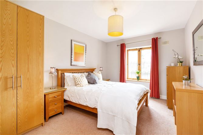 4 Brent House, Redcourt Oaks, Seafield Road East, Clontarf