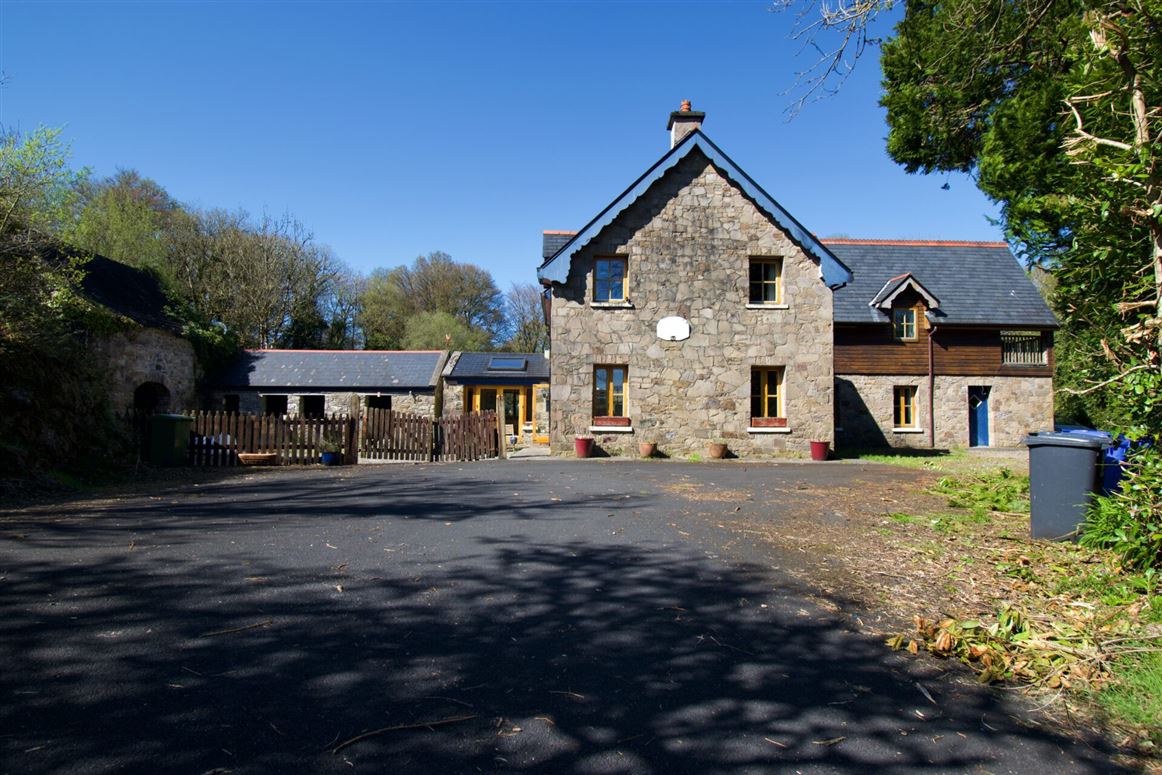 Caher, Co Clare, Caher, Clare