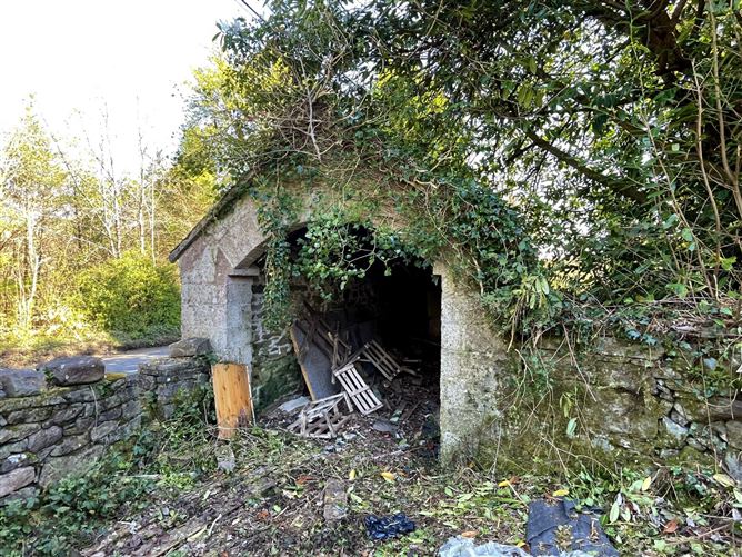 Caher, Co Clare, Caher, Clare