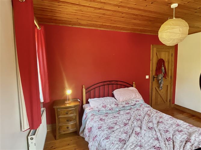 Caher, Co Clare, Caher, Clare