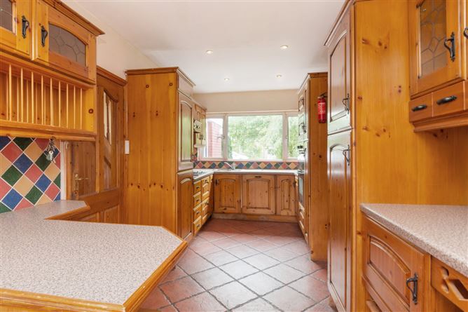 16 Willbrook Lawn, Rathfarnham, Dublin 14