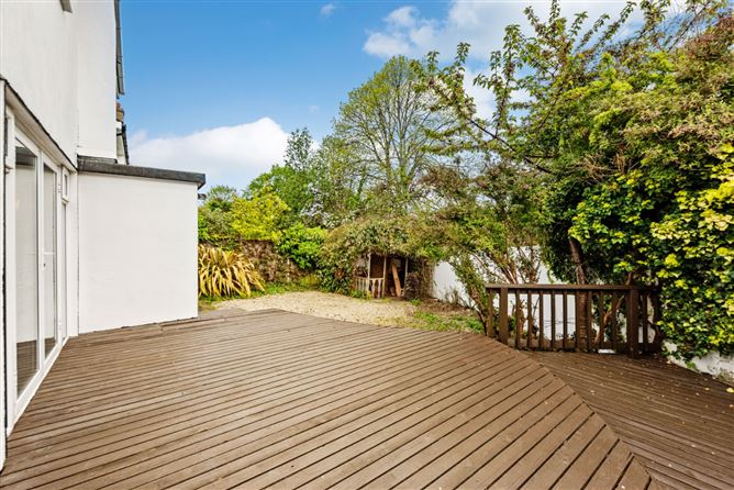 16 Willbrook Lawn, Rathfarnham, Dublin 14