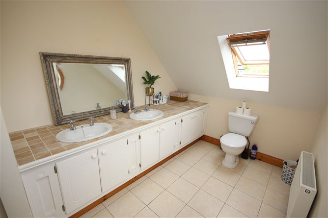 20 Oak Park, Narraghmore, Kildare