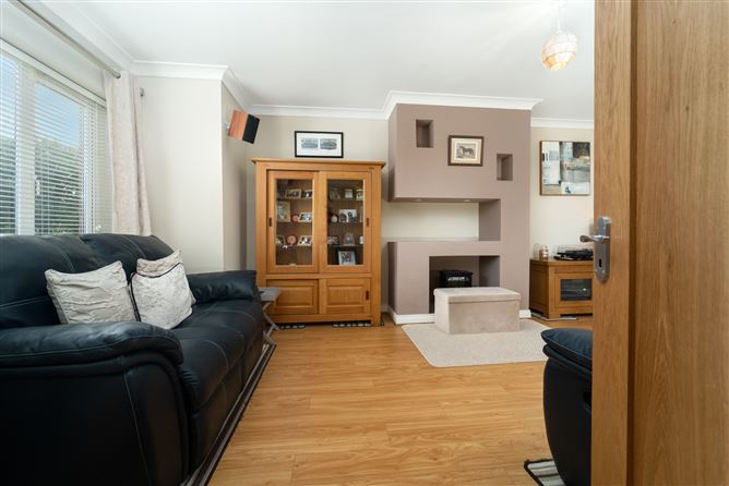 5 MOUNT SYMON DRIVE, Clonsilla, Dublin 15